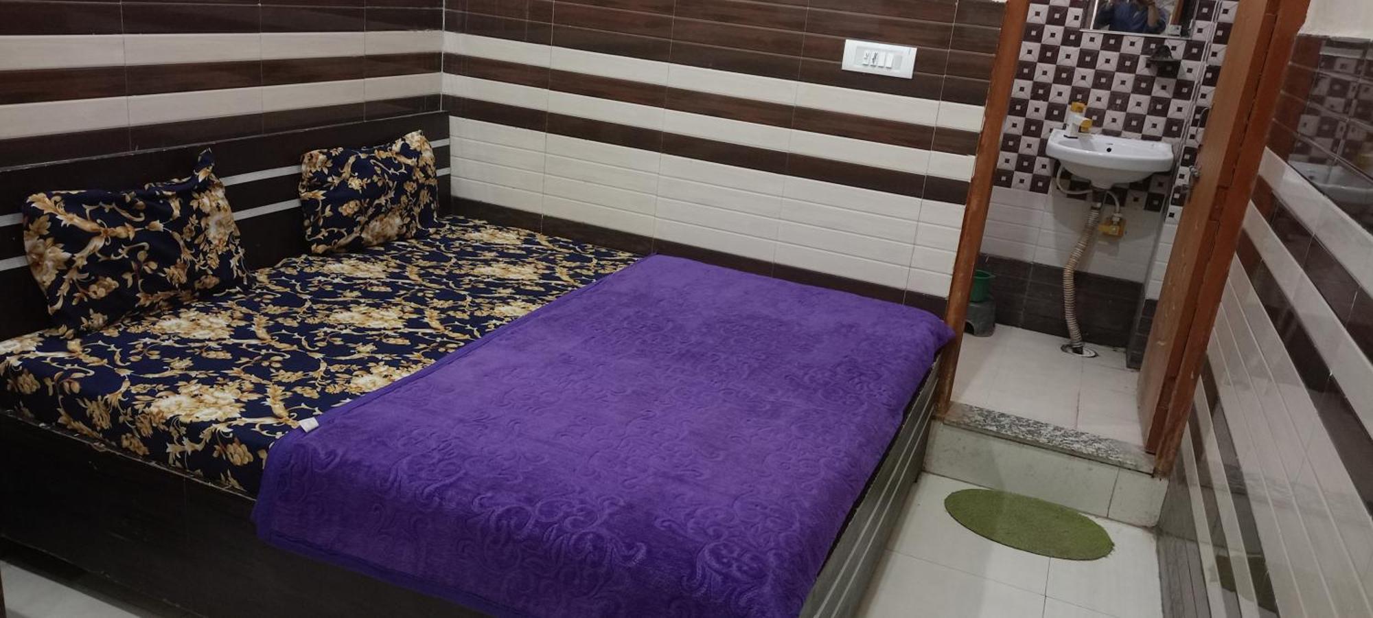 New Gayatri Palace Near Prem Mandir Vrindávan Kültér fotó